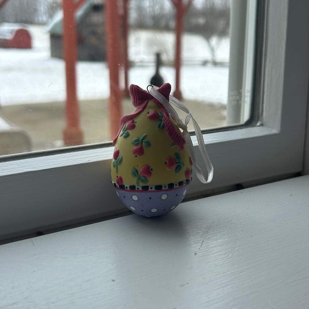 Colorful Holiday Ornament with Floral Design